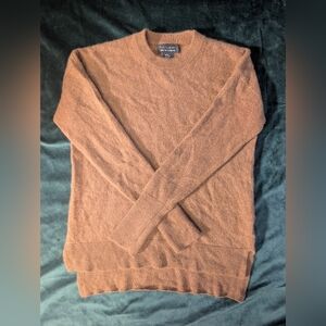 Tahari 100% 2-ply Cashmere Crewneck Sweater